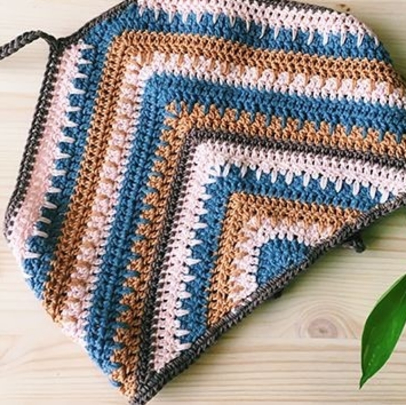 Boho halter top with shorts, handmade - Picture 2 of 4